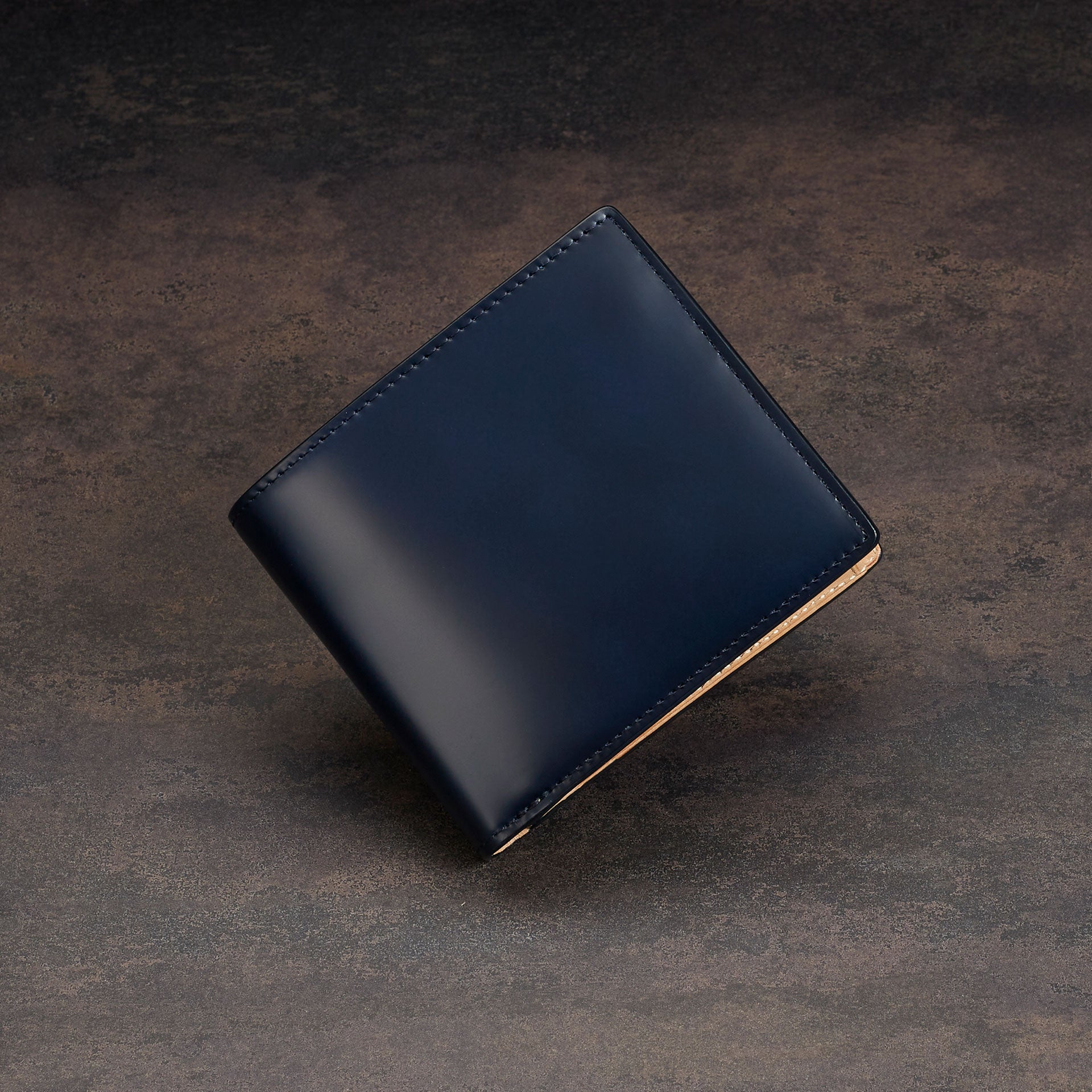 【コードバン】ベーシック 二つ折り財布（札入れ）