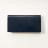 コードバン長財布の素材感