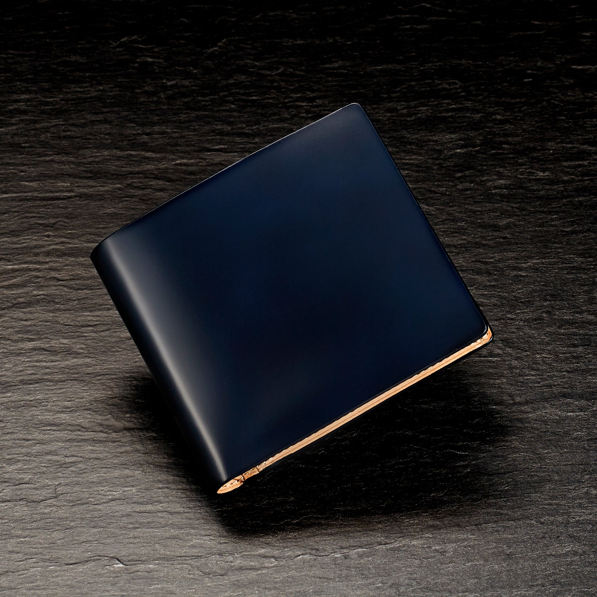 【コードバン】プレミアム ノンステッチ 二つ折り財布